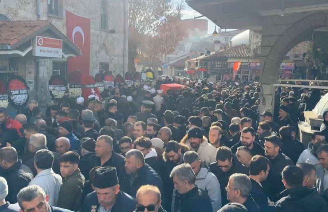 Konya’da şehit düşen Onur Şirin memleketinde toprağa verildi 17